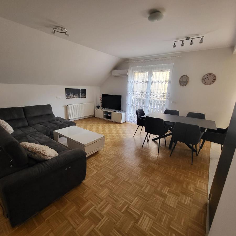 Apartment Zelimlje Skofljica Ngoại thất bức ảnh