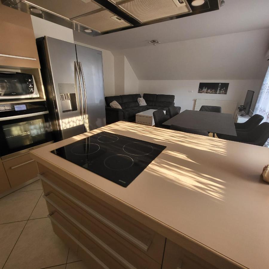 Apartment Zelimlje Skofljica Ngoại thất bức ảnh