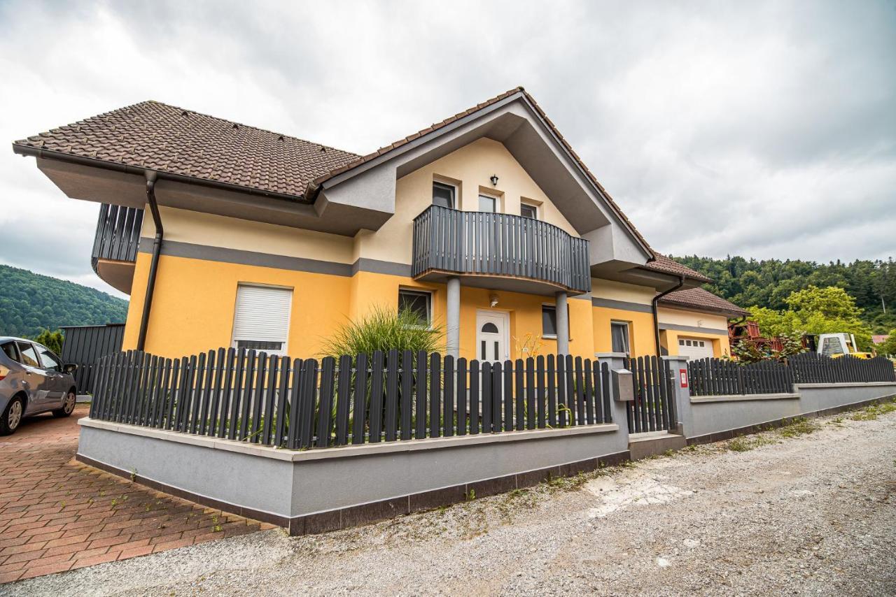 Apartment Zelimlje Skofljica Ngoại thất bức ảnh