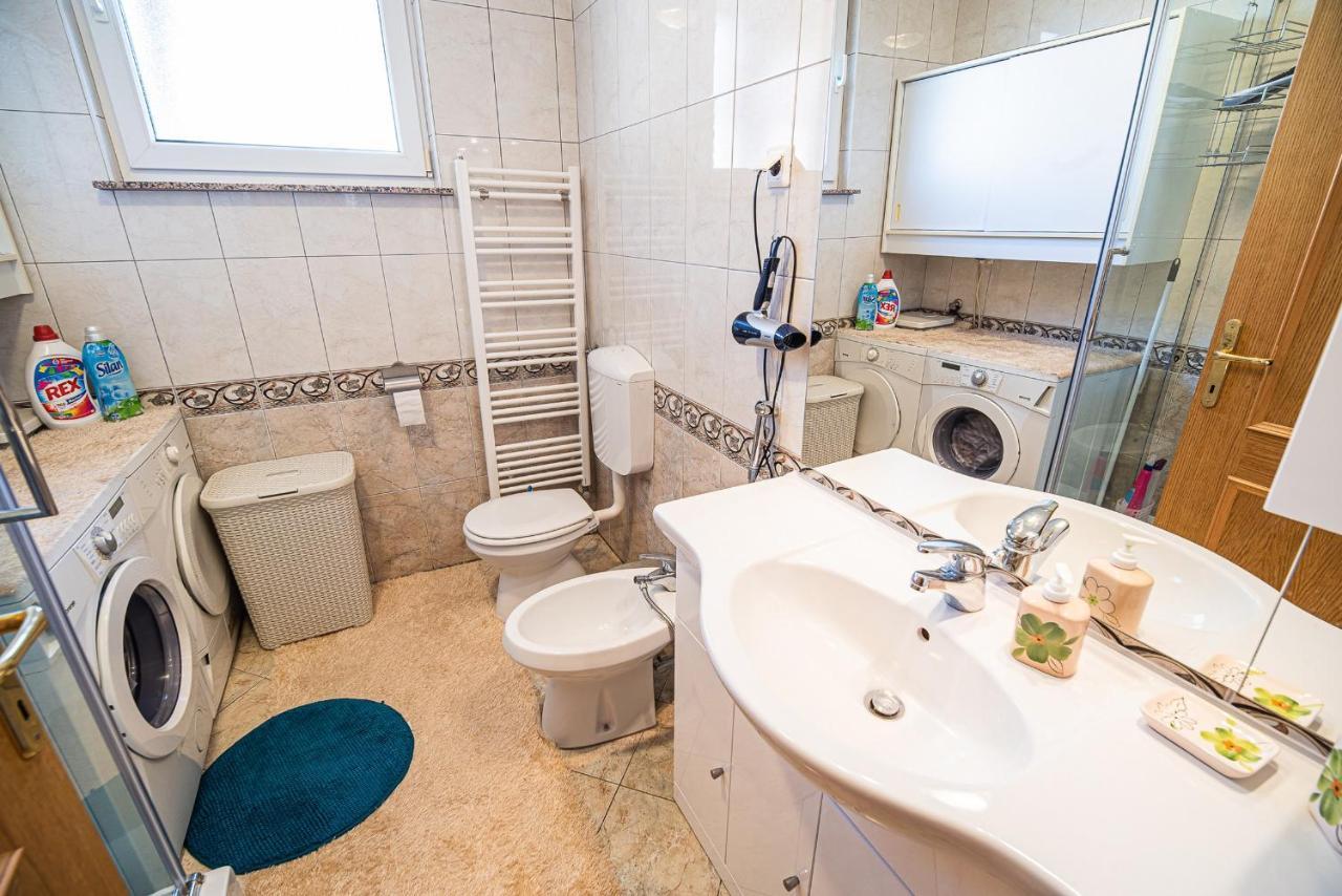 Apartment Zelimlje Skofljica Ngoại thất bức ảnh