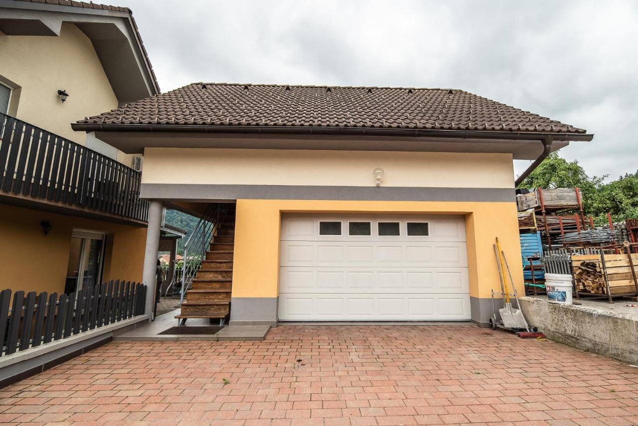 Apartment Zelimlje Skofljica Ngoại thất bức ảnh